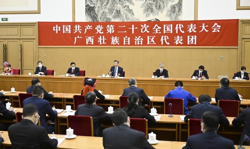 10月17日，习近平同道参与党的二十大广西代表团会商。。。新华社记者 谢环驰 摄